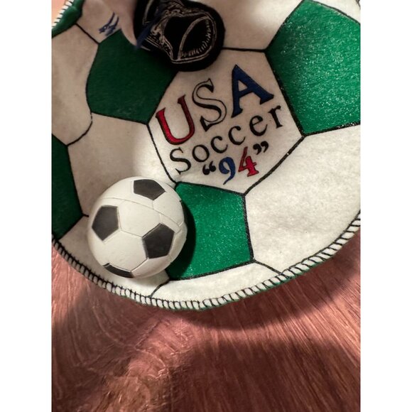 ⚽️ Annalee Vintage 1994 USA Soccer Doll #9950 – Mobilitee with Original Tag ⚽️ - Picture 4 of 13